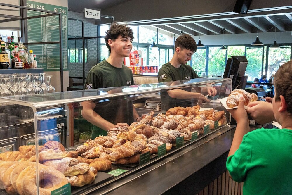 Фото hu Roma camping in town