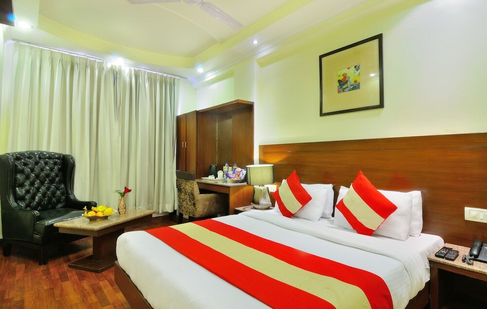 Фото Hotel The Raj, New Delhi