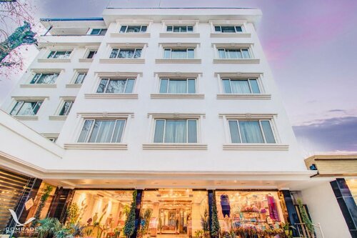 Внешний вид отеля Comrade Inn в Сринагаре, фото 1