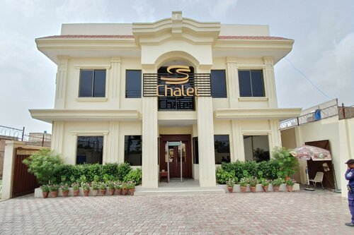 Гостиница S Chalet Multan в Мултане