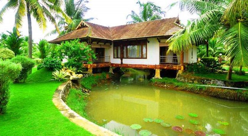Фото Kalathil Lake Resort