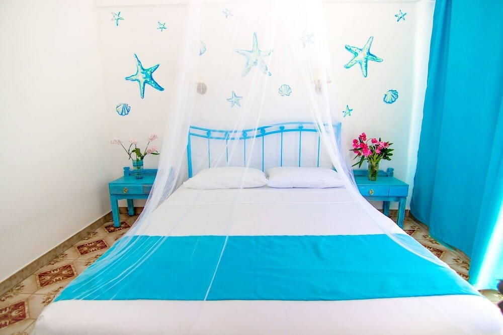 Фото Отель Trees Art Boutique