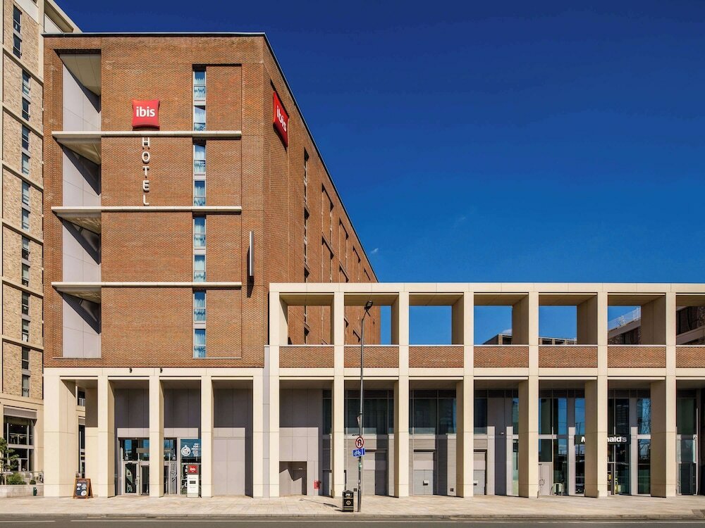 Фото Ibis London Canning Town