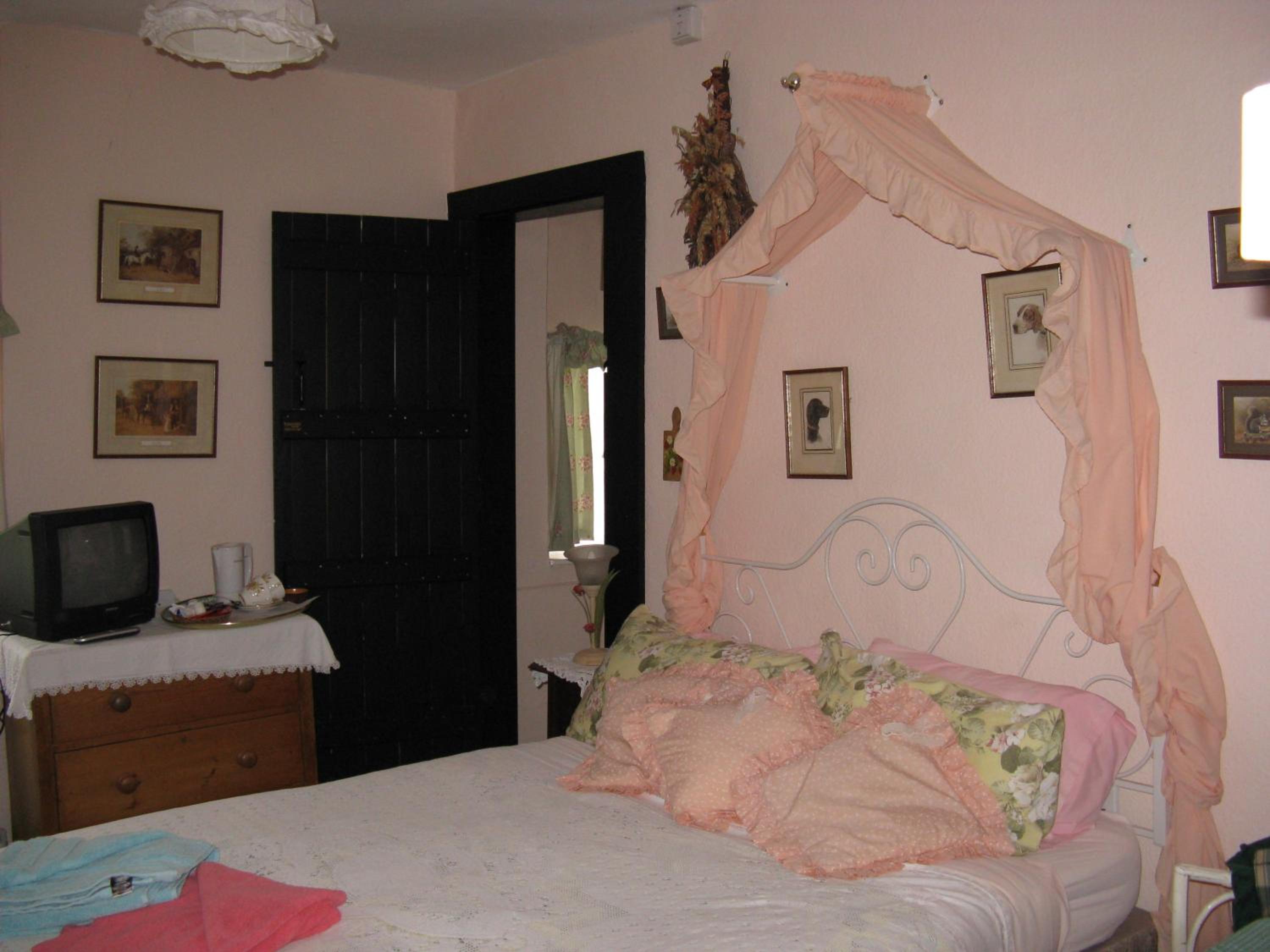 Фото East Farm House B&b