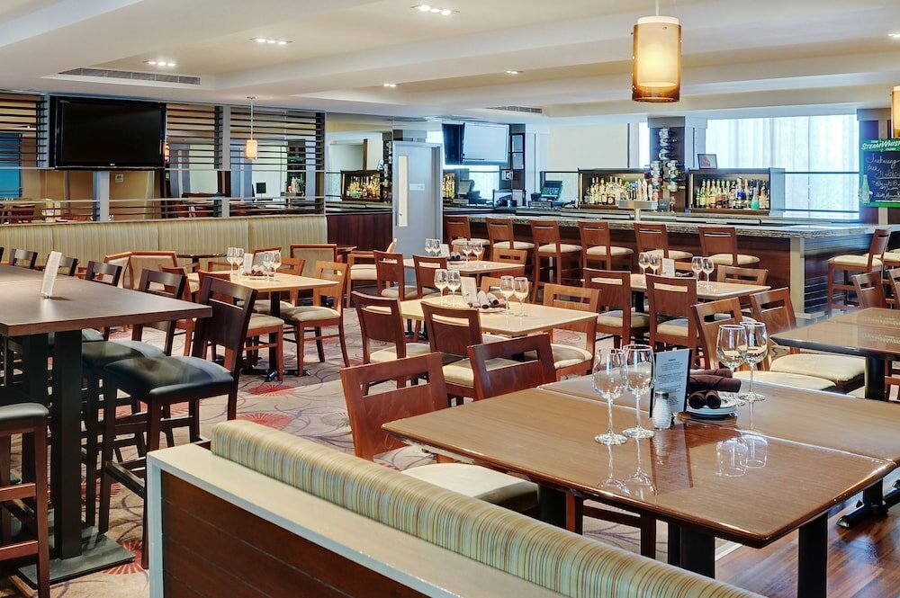 Фото Allure Hotel & Conference Centre, Ascend Hotel Collection