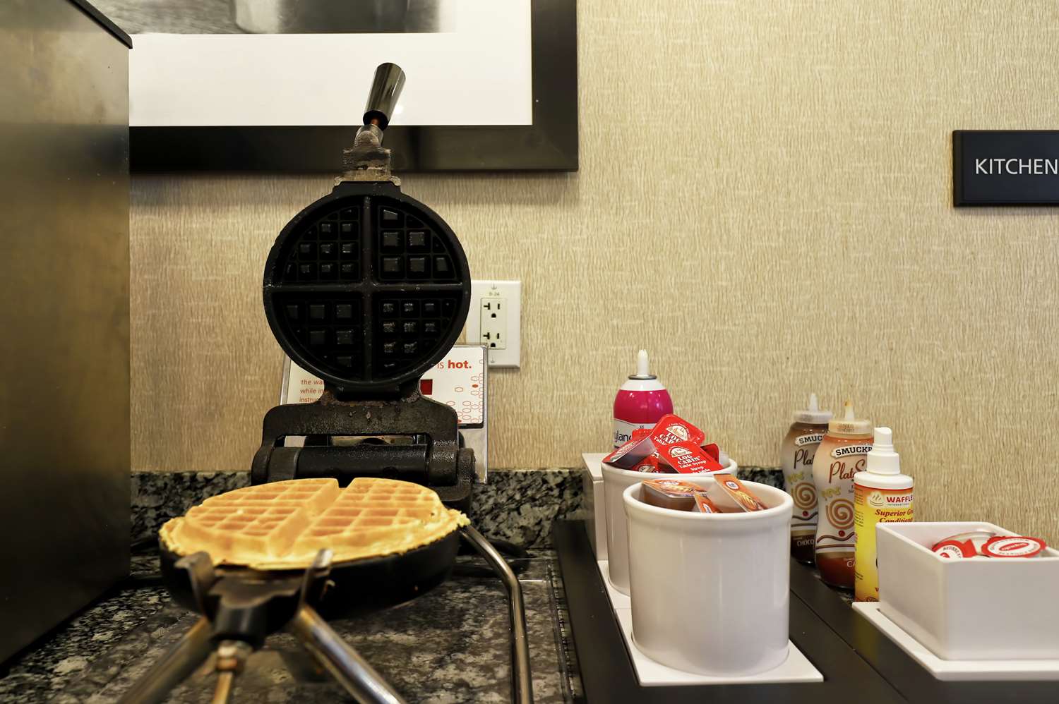 Фото Hampton Inn by Hilton Chilliwack