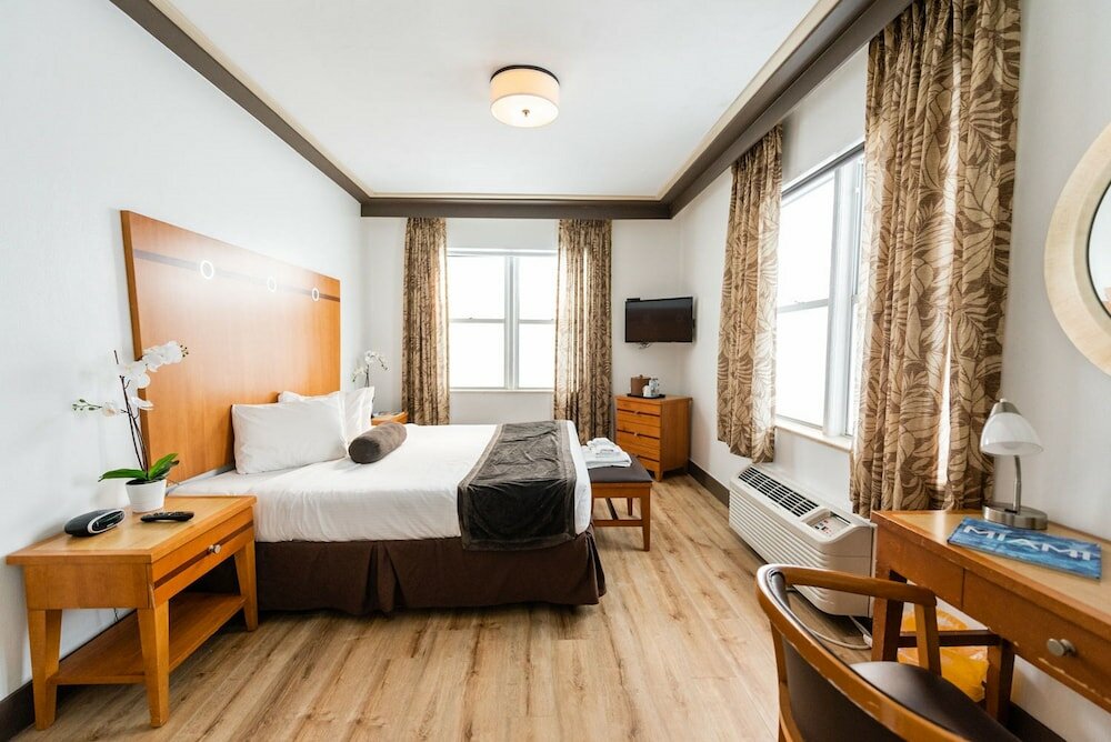 Фото Majestic South Beach Hotel