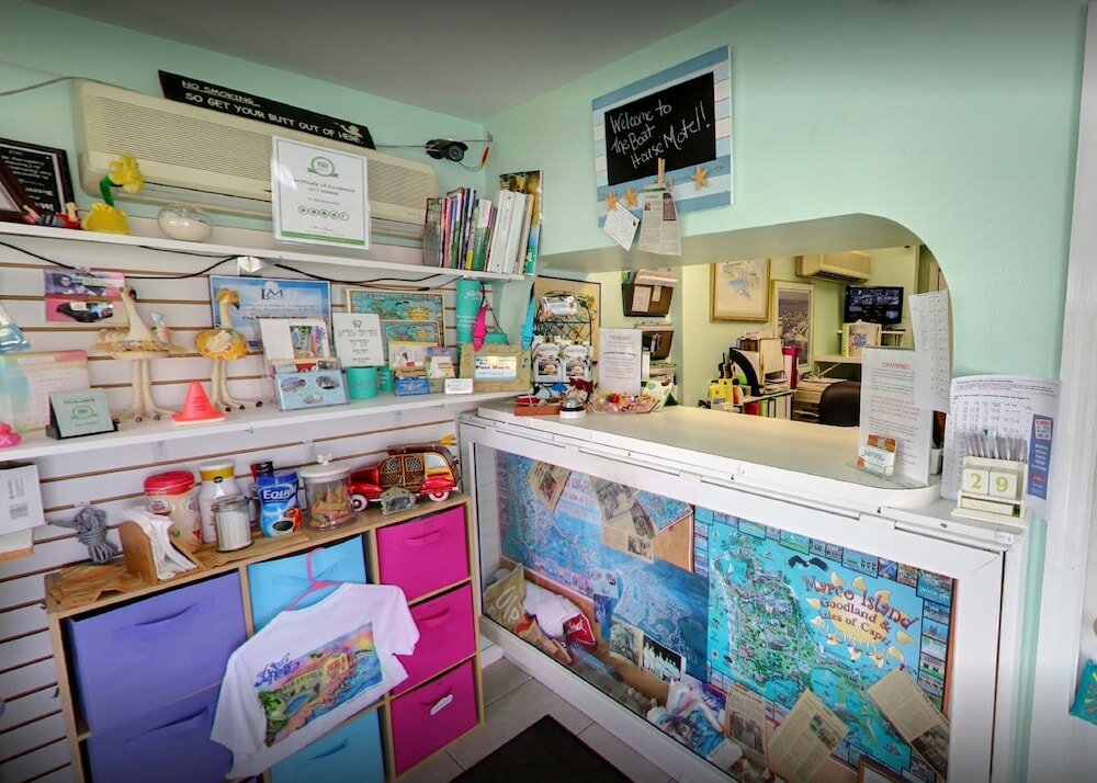 Фото The Boat House