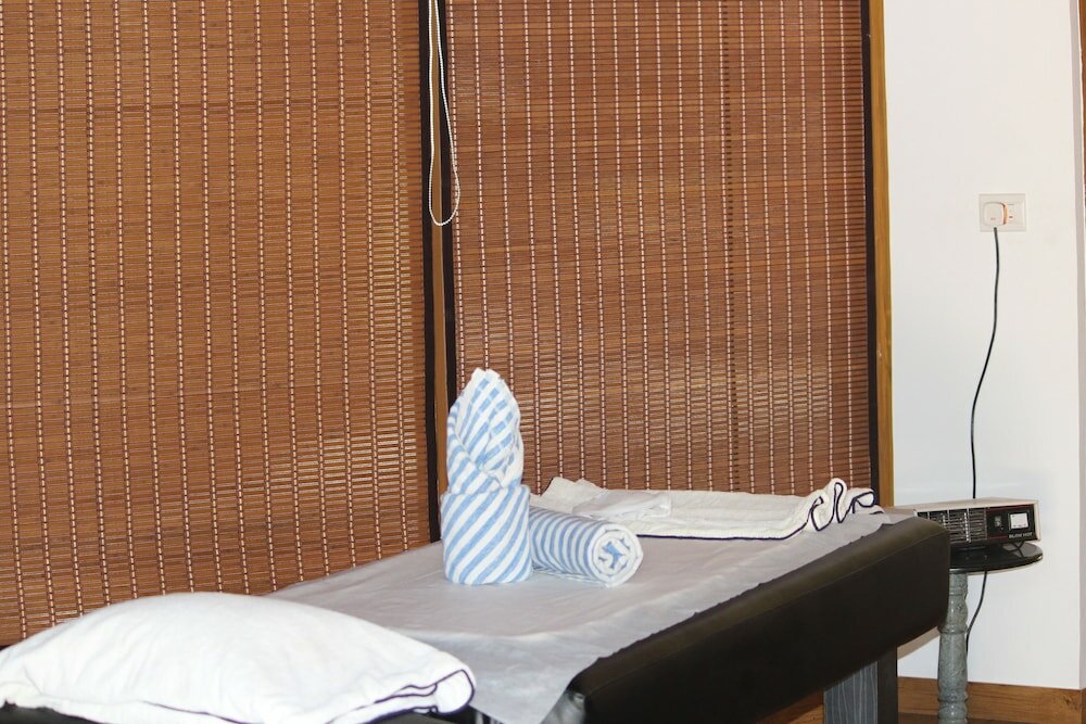 Фото Amantra Shilpi Resort & SPA