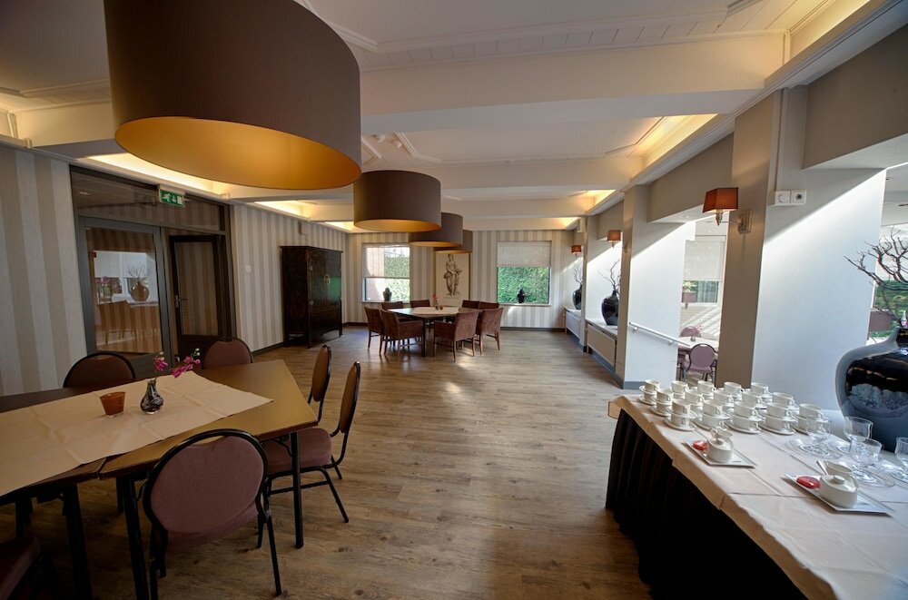 Фото Fletcher Hotel-Restaurant Hellendoorn