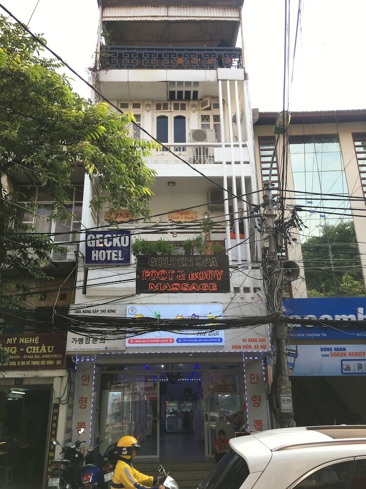 Фото отеля 2