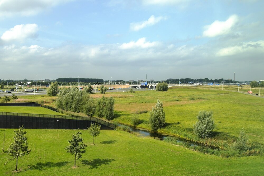 Фото Holiday Inn Express Utrecht - Papendorp, an Ihg Hotel