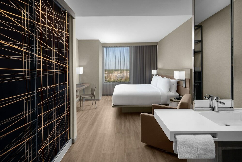 Фото Ac Hotel by Marriott Miami Dadeland