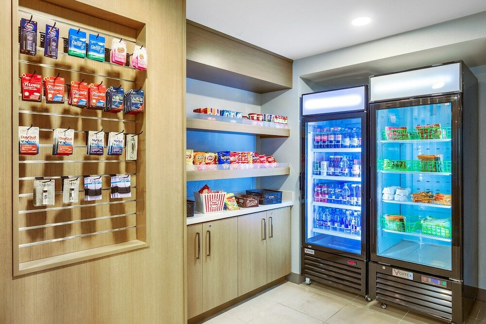 Фото Holiday Inn Express Gulfport Beach, an Ihg Hotel