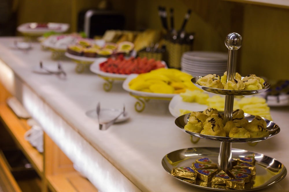 Фото Golden Art Hotel