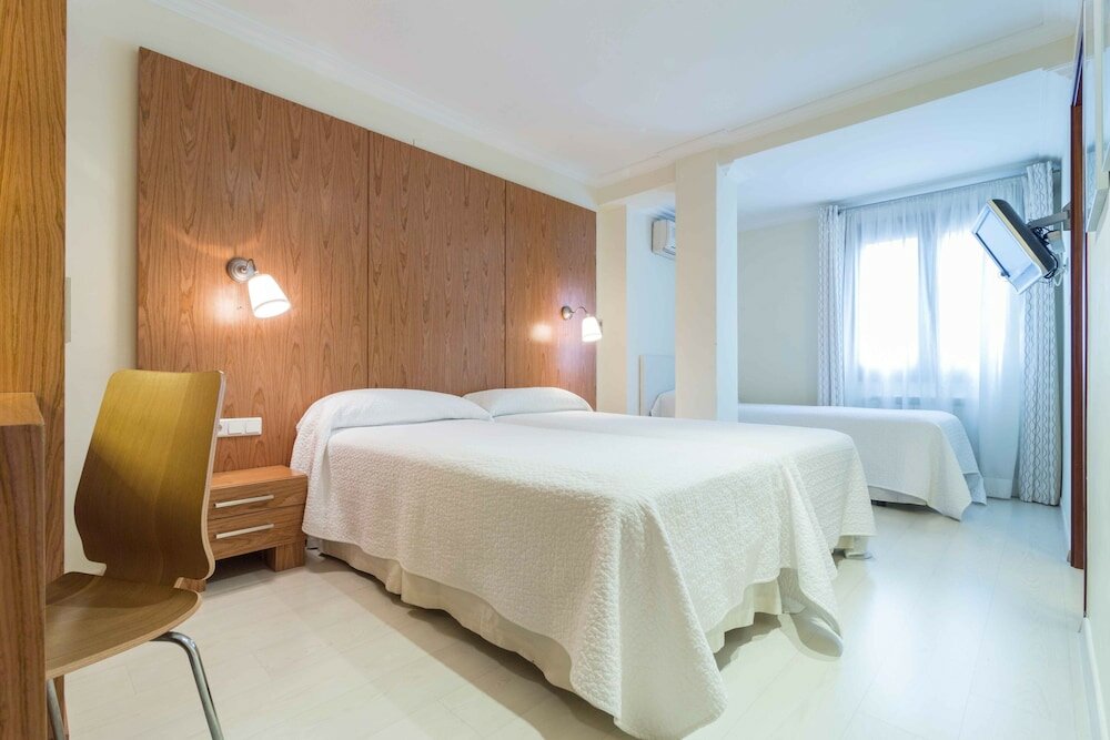 Фото Hotel Costa Blanca