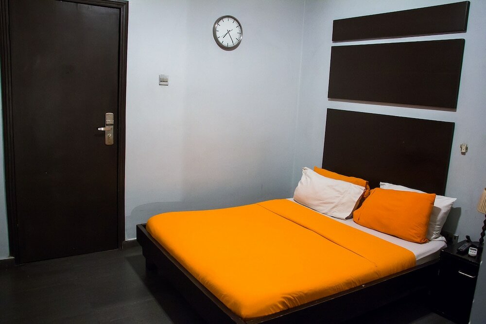 Фото Precinct Comfort Services, Ikoyi