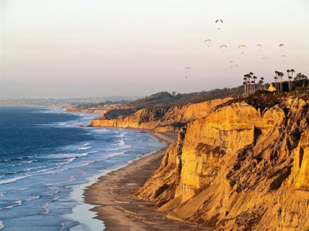 Фото Inn by The Sea La Jolla