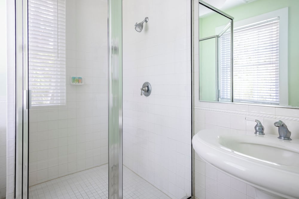 Фото Weatherstation Inn