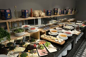 Гостиница Hotel Cinnah