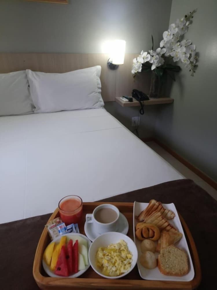 Фото Ibis Styles Belem Hangar