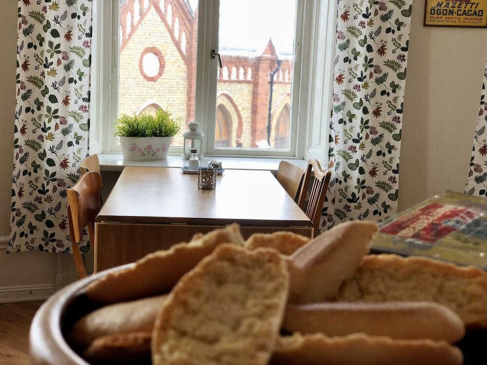 Фото Järnvägshotellet