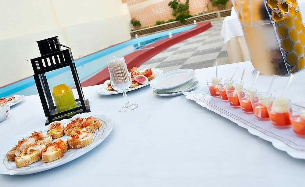 Фото Hospedium Hotel Juan II