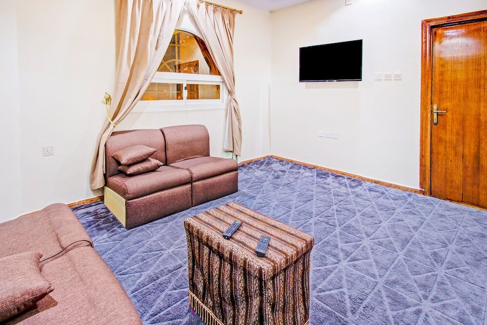 Фото Oyo 595 Aali For Residental Units