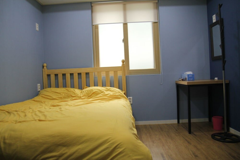 Фото Red Guest House