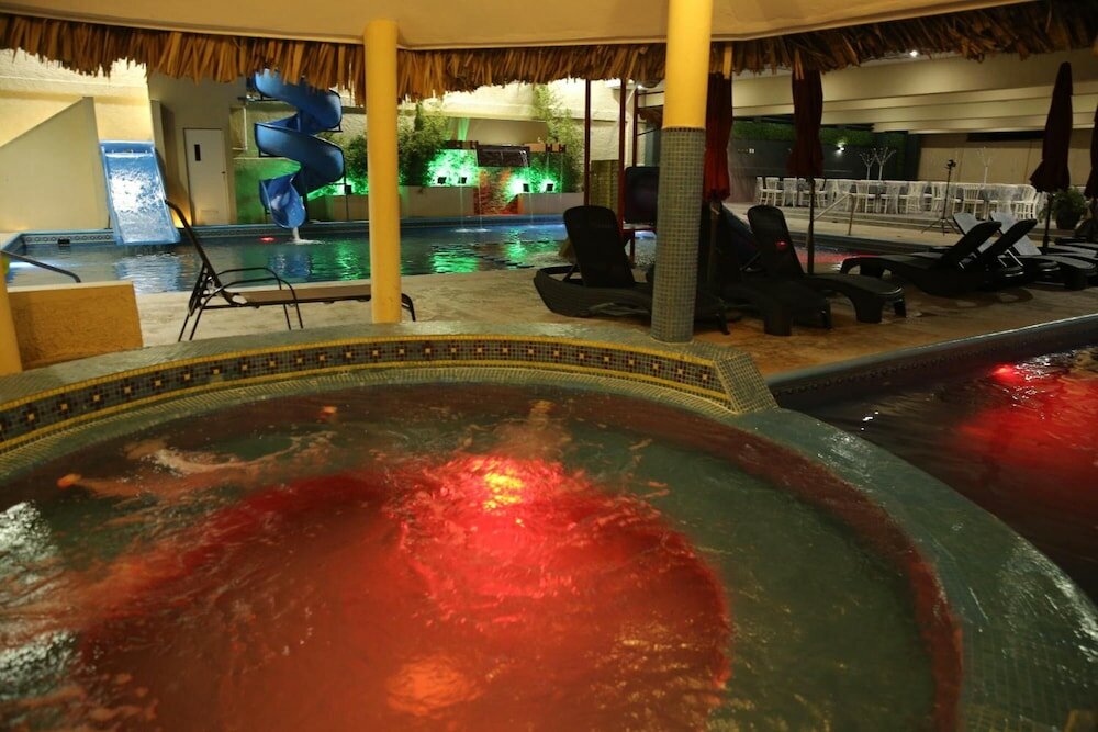 Фото Hotel Miramar Inn