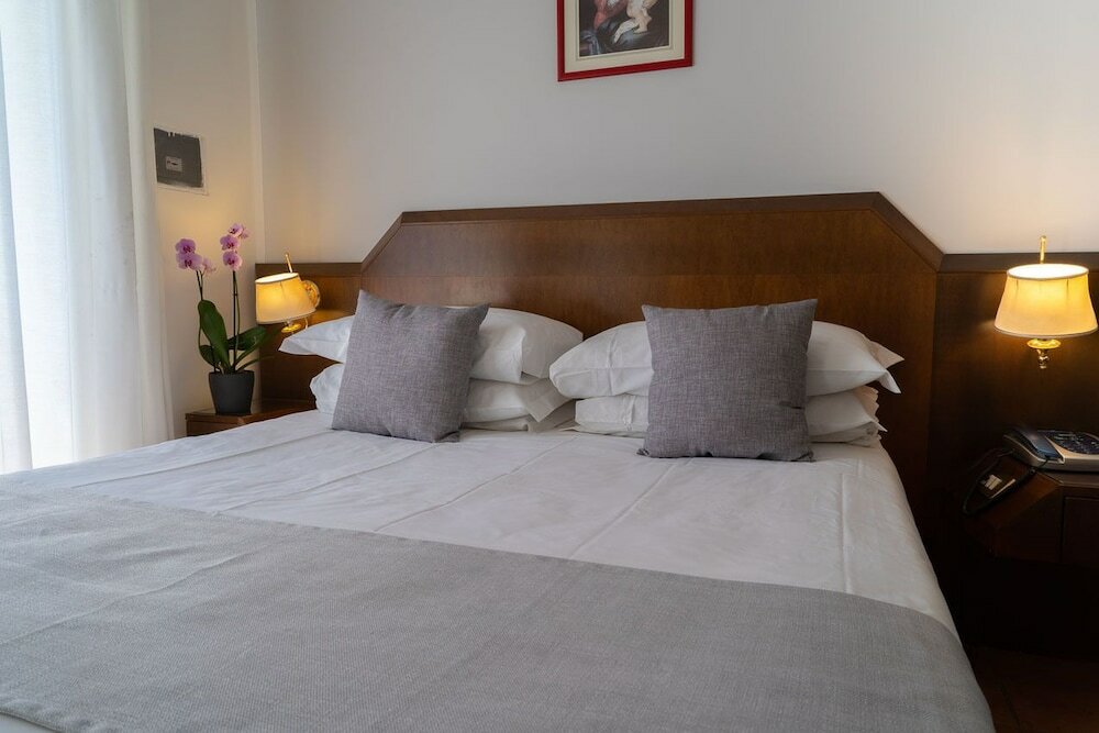 Фото Hotel Gabriella