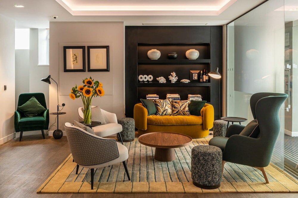 Фото The Resident Victoria