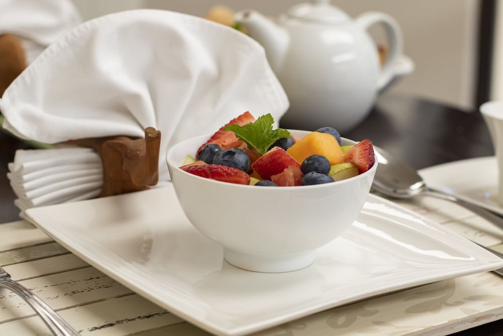 Фото The Potting Shed Guest House