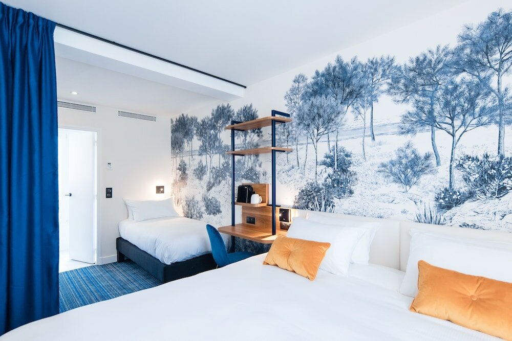 Фото отеля 2