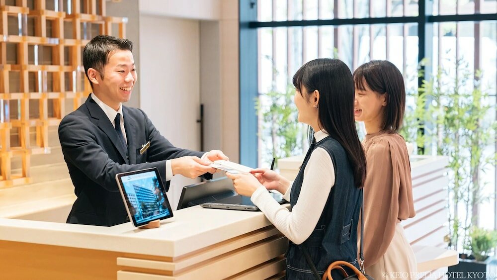 Фото Toyoko Inn Kyoto Gojo-Karasuma