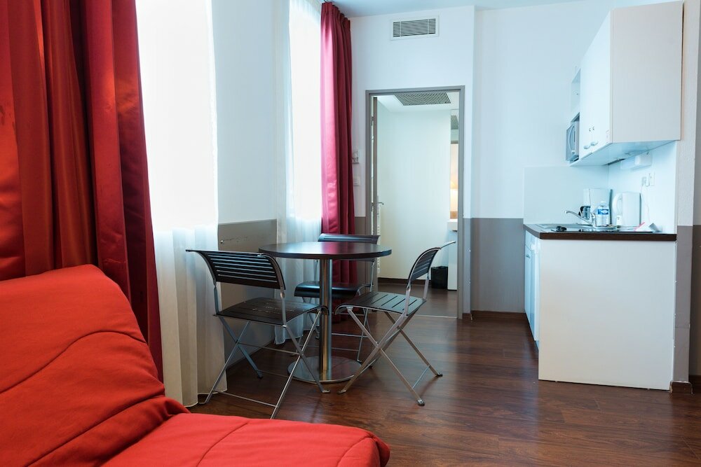 Фото Appart City Confort Lyon Part Dieu