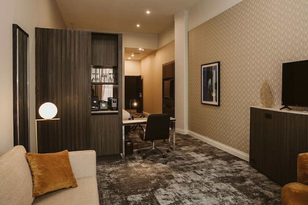 Фото Doubletree by Hilton Wellington