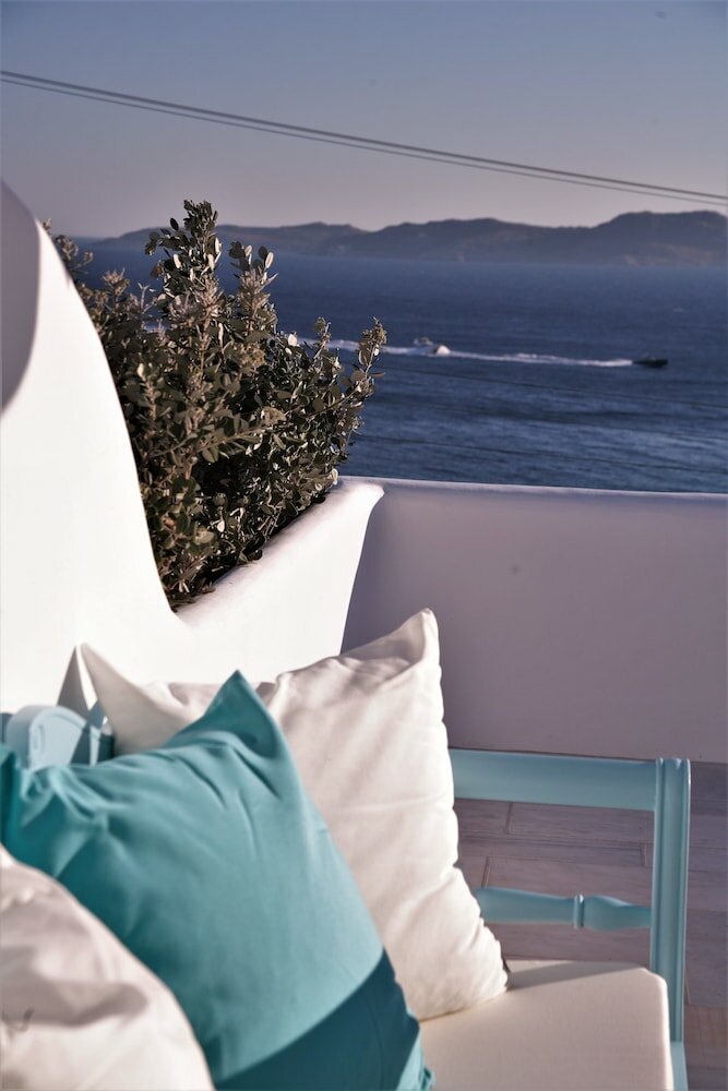 Фото Mykonos Moussa Suites