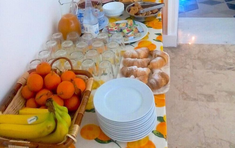 Фото Gualtiero camere e suite