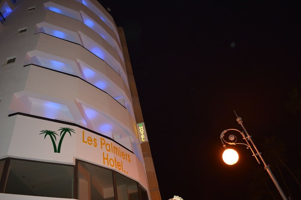 Фото Les Palmiers Boutique Beach Hotel and Luxury Apartments