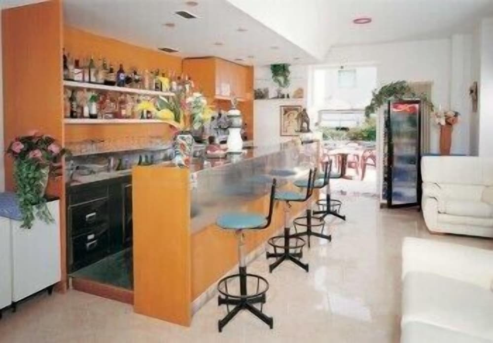 Фото Hotel Marylise