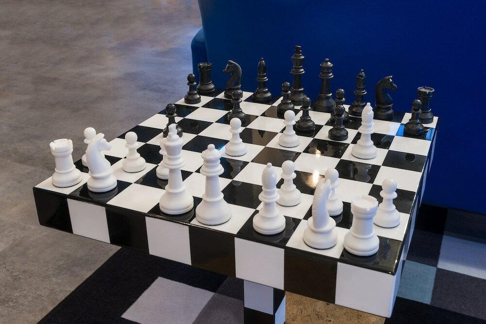 Фото The niu Square