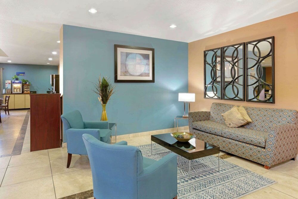 Фото Best Western Sonora Inn & Suites