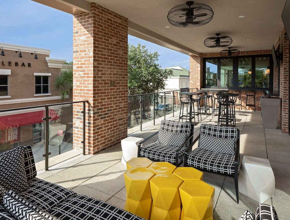 Фото Hyatt Place Mount Pleasant Towne Centre