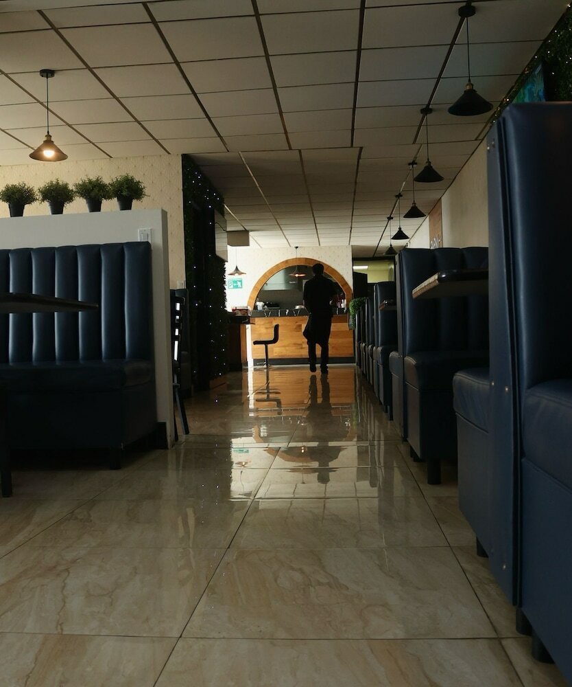 Фото Hotel Jatay