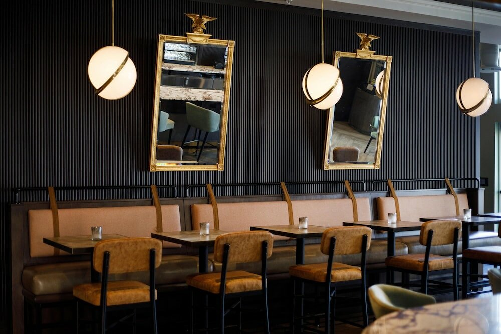 Фото Cyrus Hotel, Topeka, a Tribute Portfolio Hotel