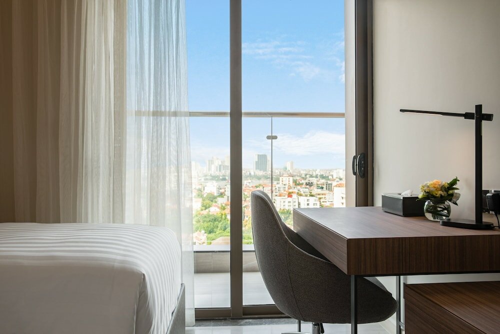 Фото Oakwood Residence Hanoi