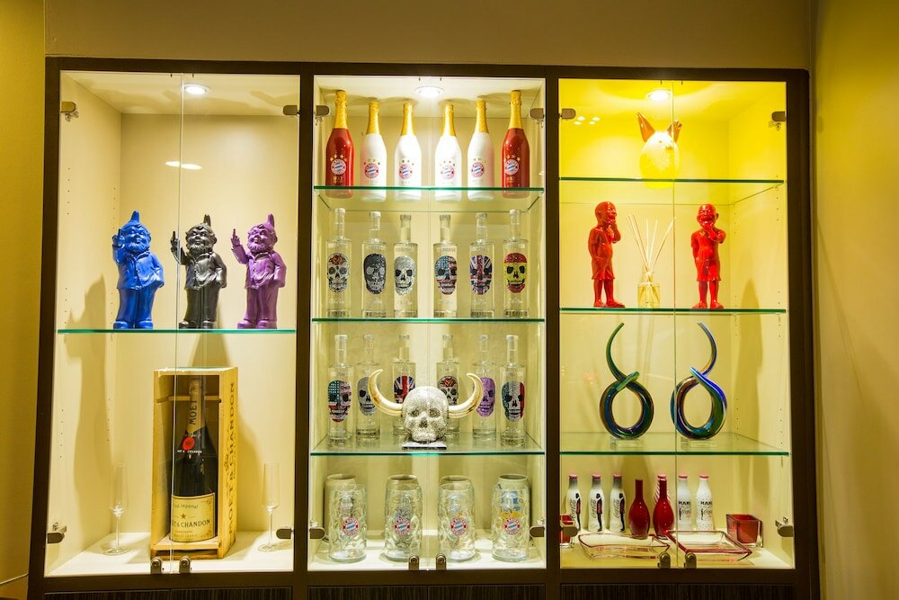 Фото Munich Deluxe Hotel