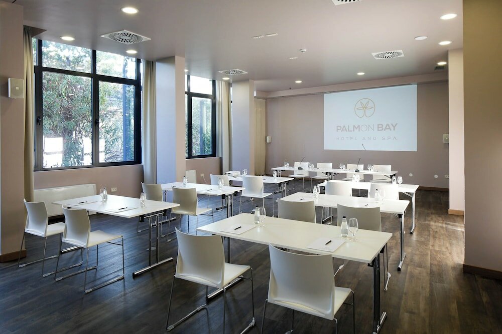 Фото Palmon Bay Hotel & SPA