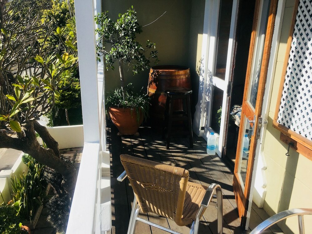 Фото Gordons Guesthouse